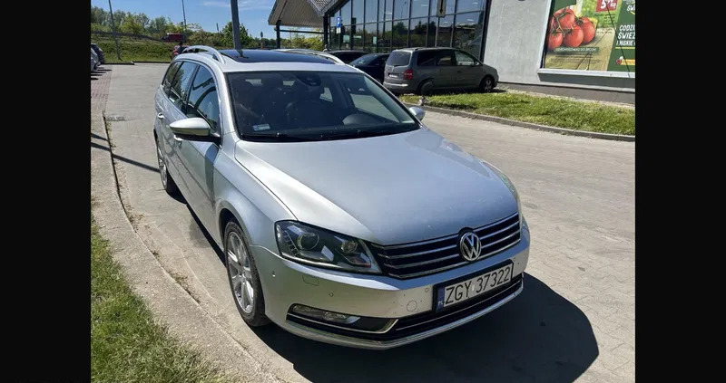 trzebiatów Volkswagen Passat cena 39500 przebieg: 277000, rok produkcji 2013 z Trzebiatów